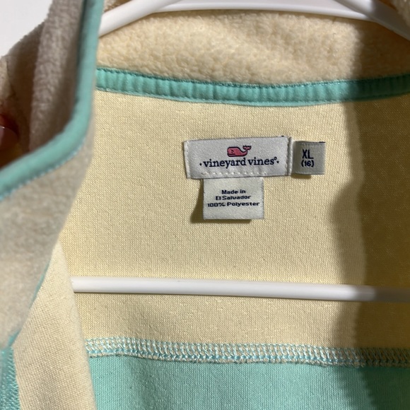 Vineyard Vines Girl's Teal White Sherpa Full Zip Vest Size XL - Picture 6 of 9